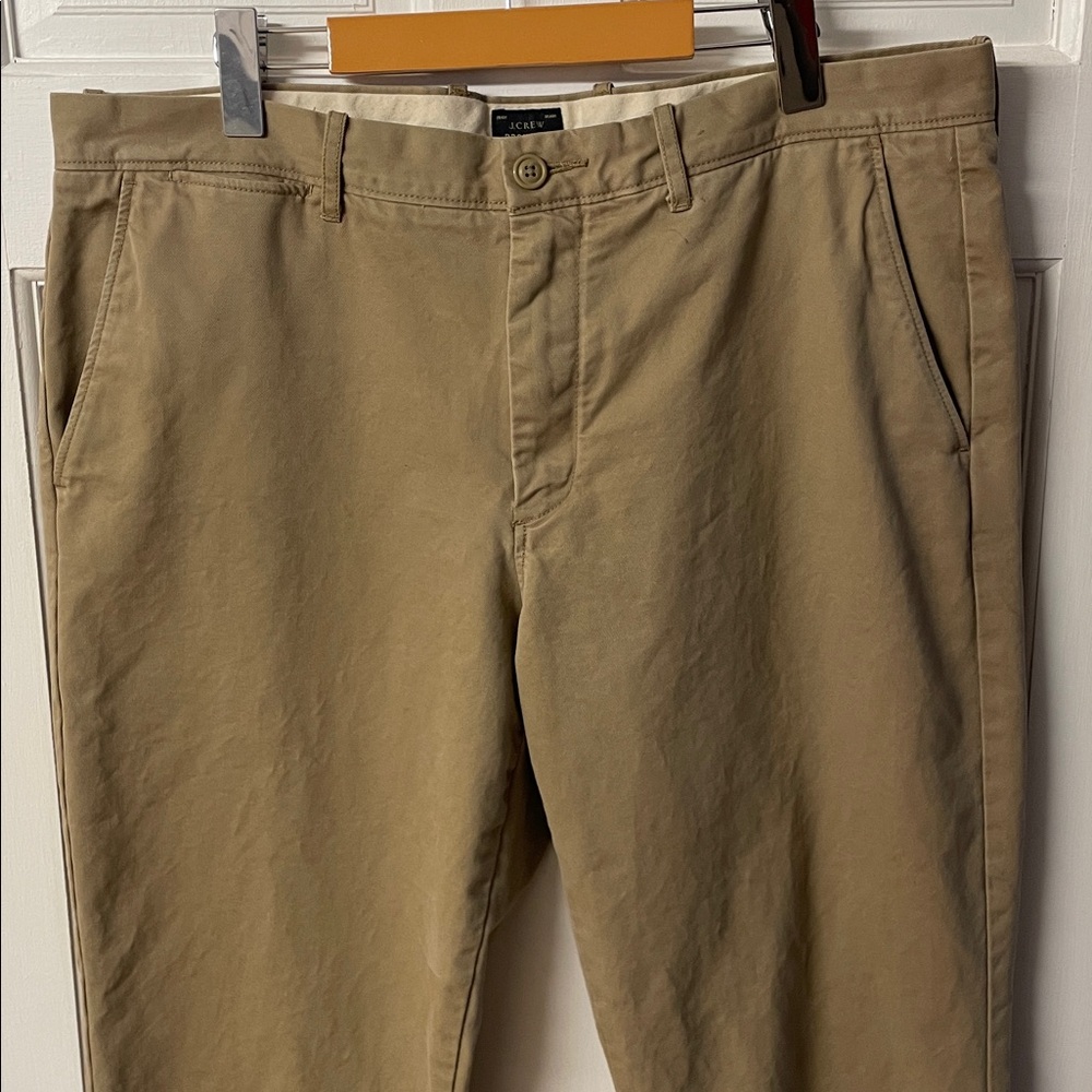 J. Crew broken in tan khaki casual work pants men’s size 36X34 - Picture 2 of 16